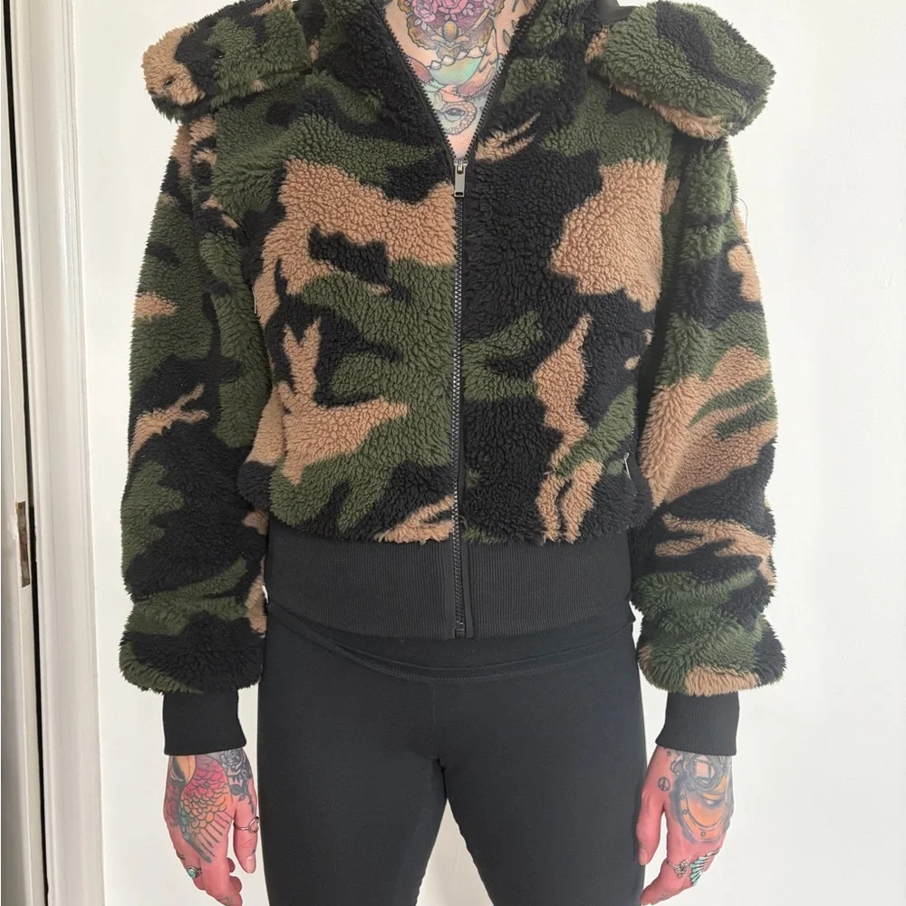 Noli Camouflage Teddy Jacket - Picture 1 of 7